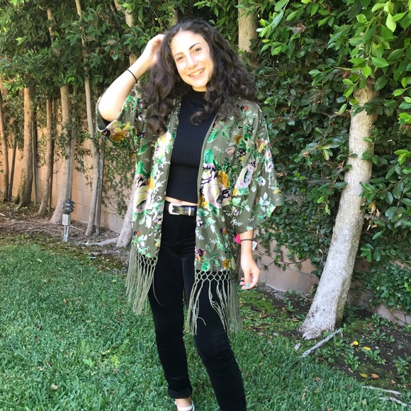 Forest Green Floral Kimono - Picture 2 of 5